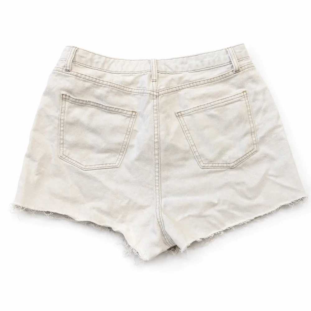 Wild Fable Super High Rise Cutoff Denim Shorts Size 10 - Picture 2 of 4